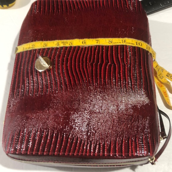 Estée Lauder red travel bag - Picture 8 of 10